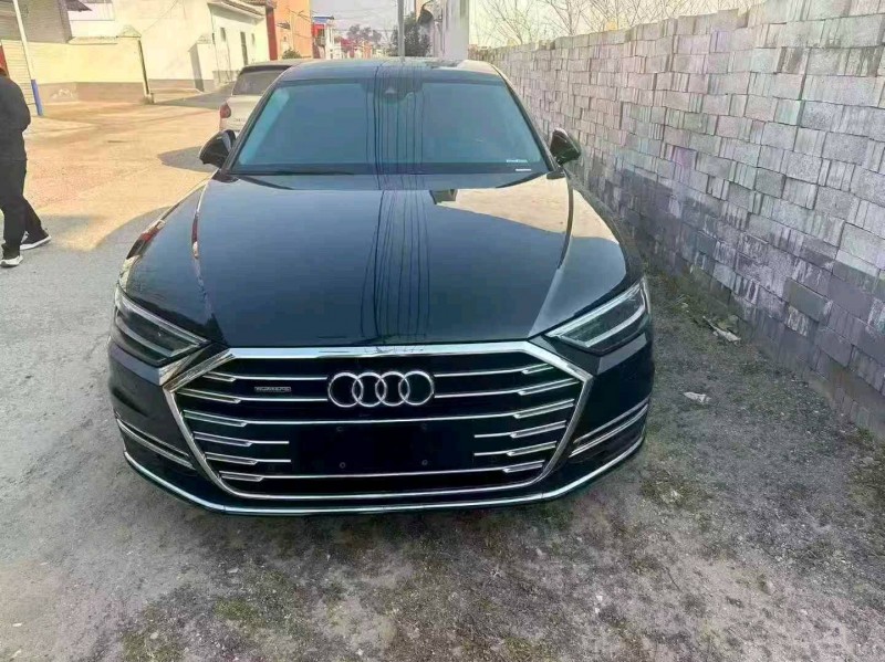 太原21年奥迪A8L1