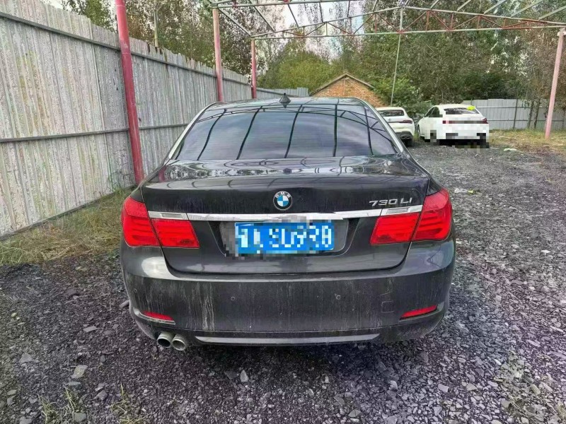 菏泽15年宝马7系9