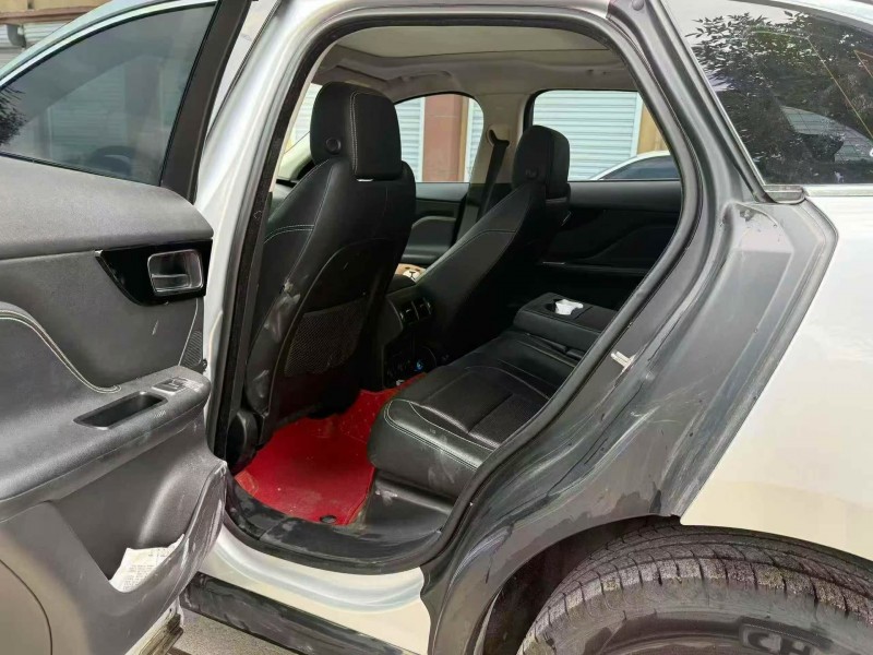 菏泽17年捷豹E-PACE4