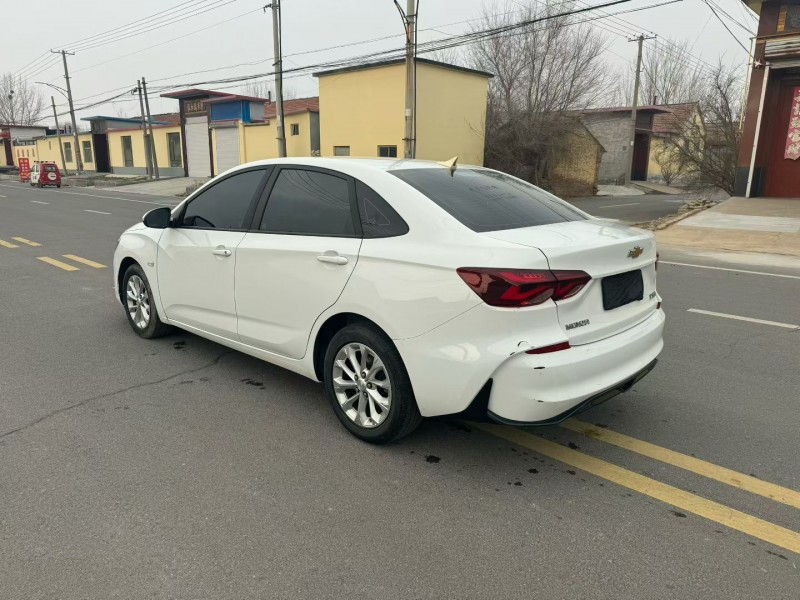 滨州23年雪佛兰科鲁泽8