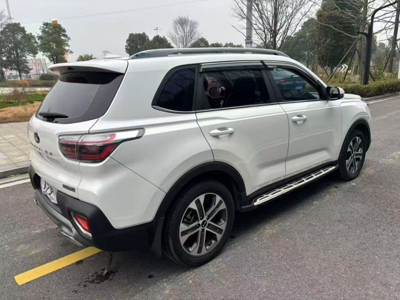 常德19年起亚智跑9