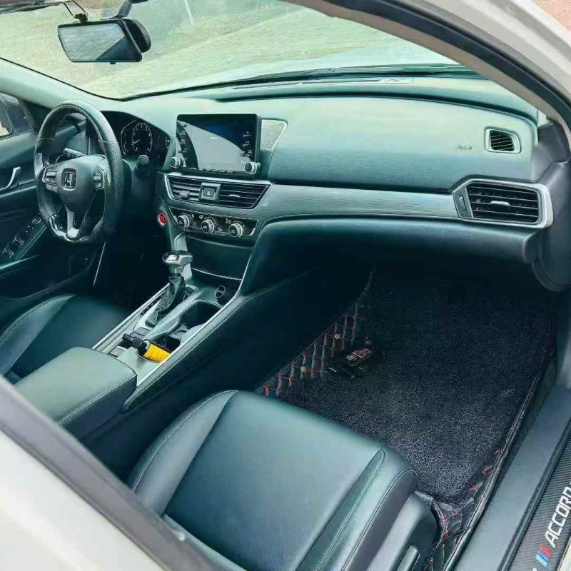 东营19年本田雅阁7