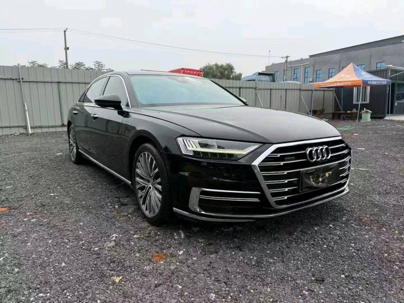 焦作19年奥迪A8L3
