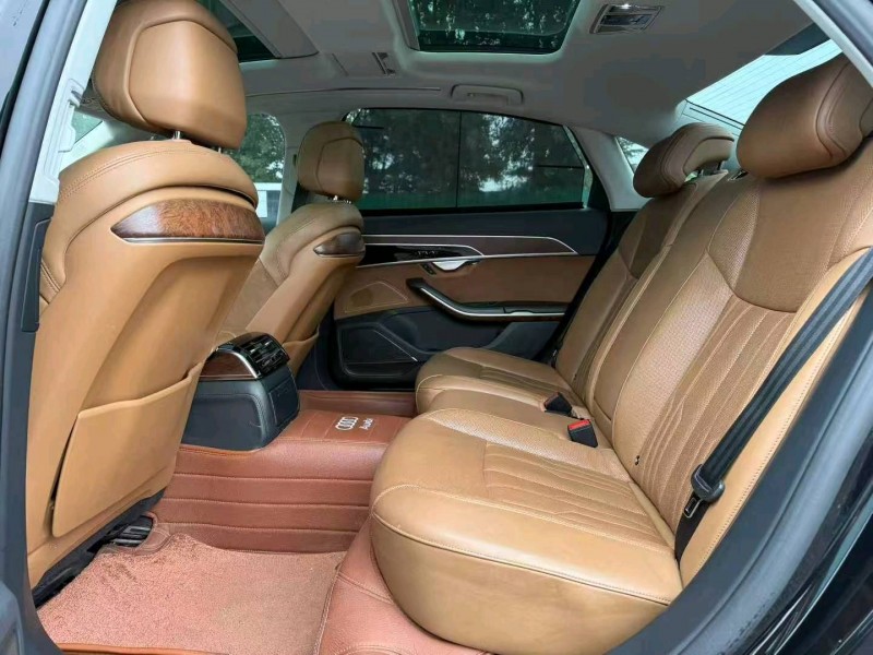 焦作19年奥迪A8L5