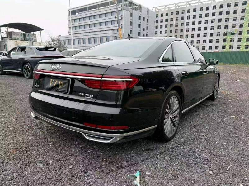 焦作19年奥迪A8L7