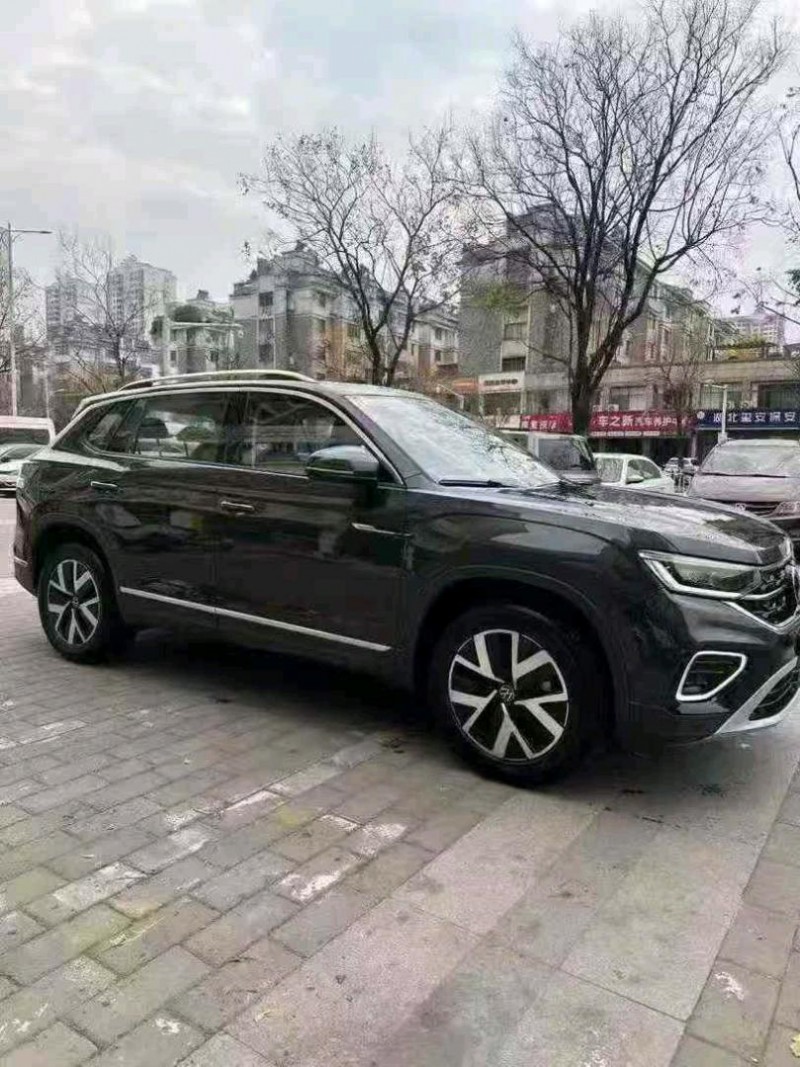 襄阳25年大众探岳2