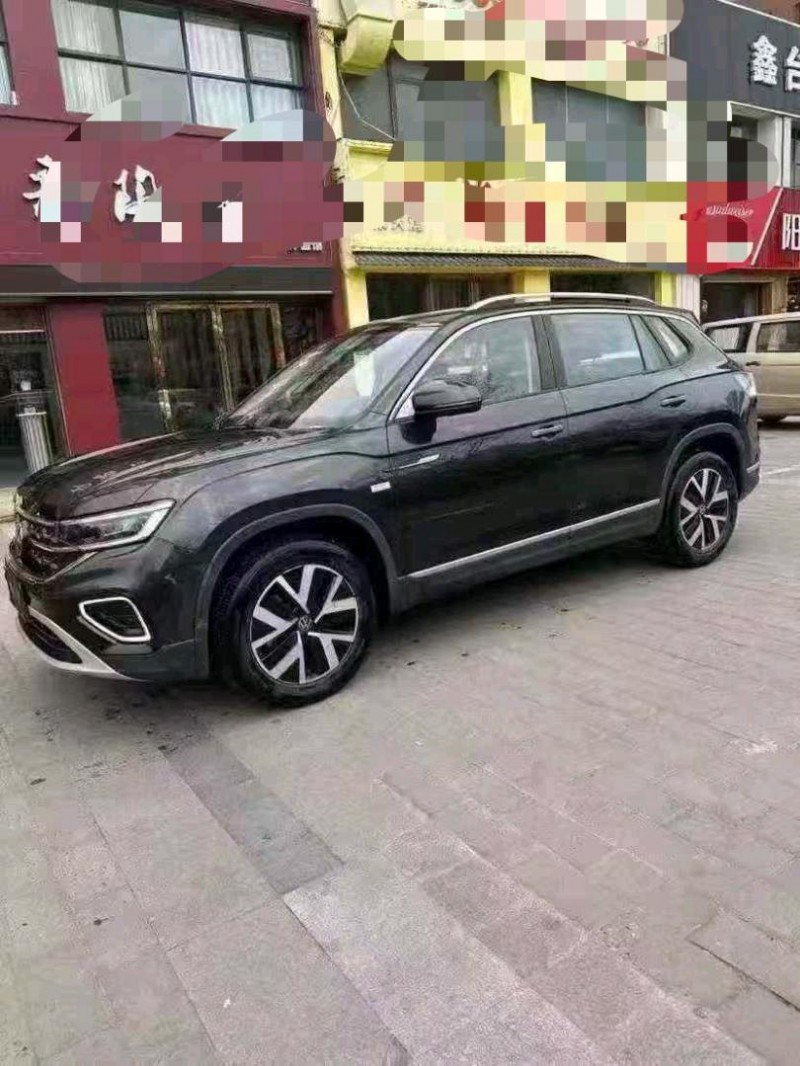 襄阳25年大众探岳3