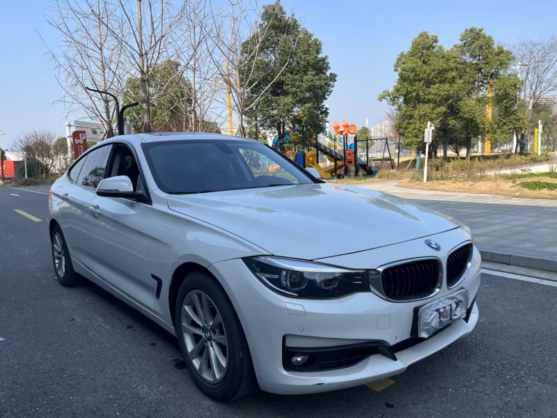 常德17年宝马3系6