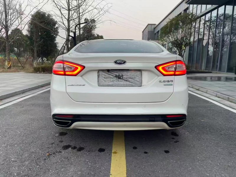 常德14年福特蒙迪欧8