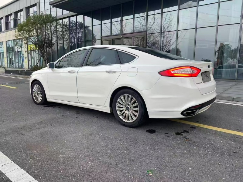 常德14年福特蒙迪欧9