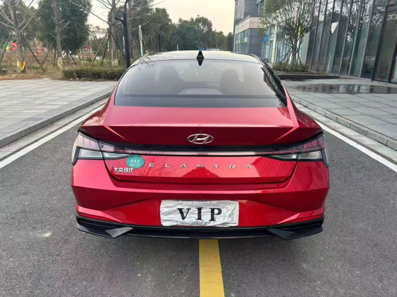 常德22年现代伊兰特8