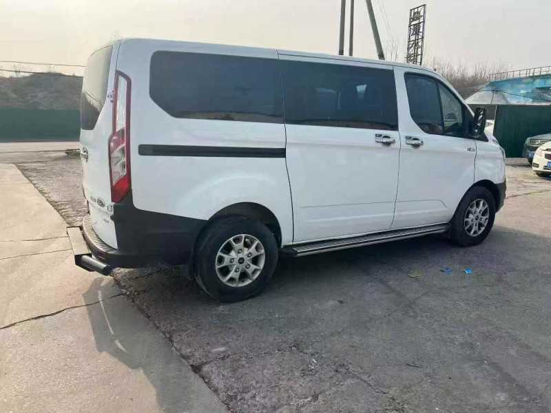 济宁21年福特全顺8