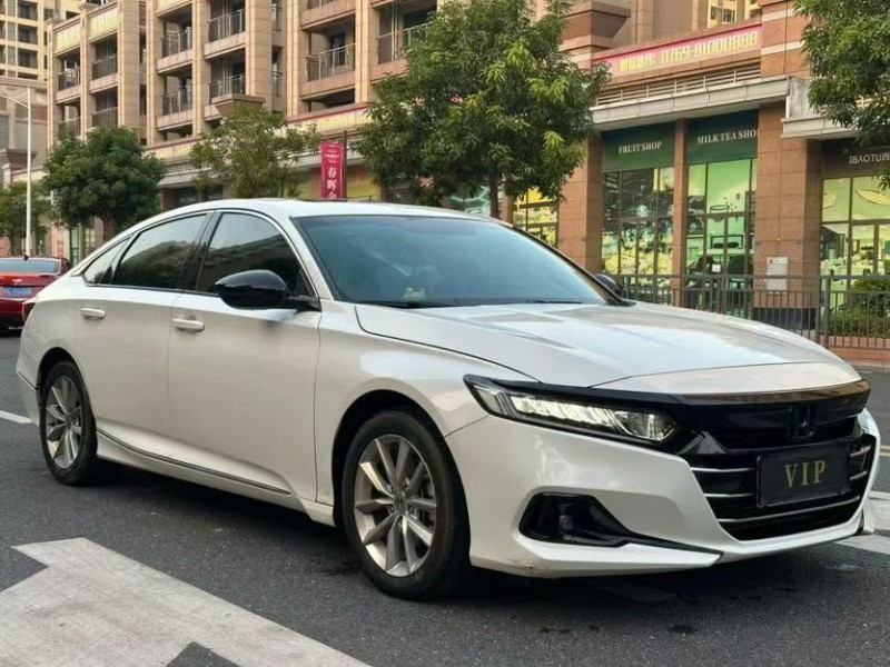 东莞22年本田雅阁2