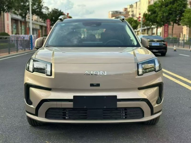 东莞25年传祺埃安V1