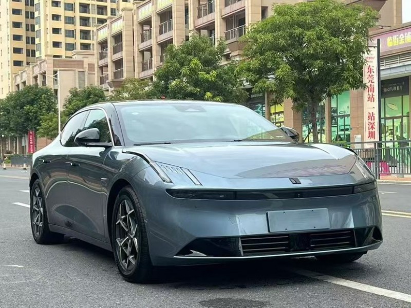 东莞25年领克Z102