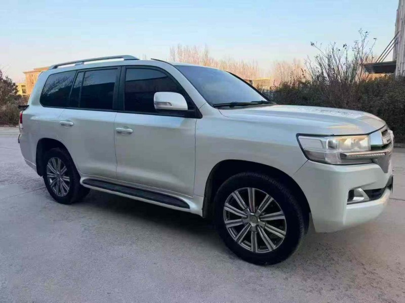 潍坊16年丰田兰德酷路泽3