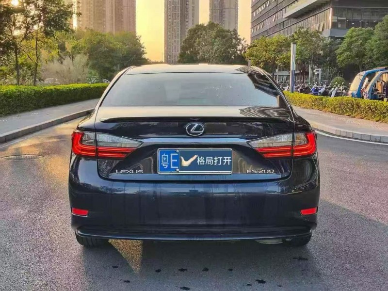 东莞18年雷克萨斯ES9
