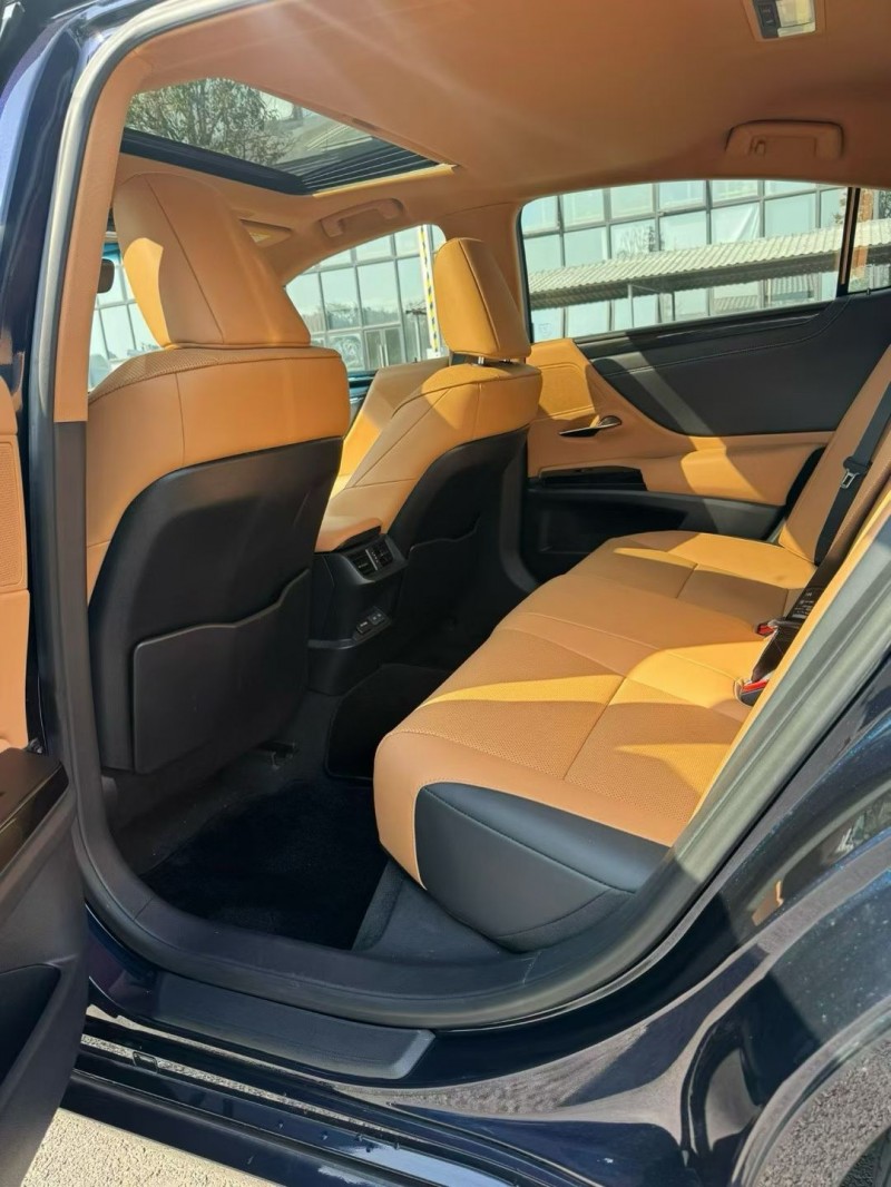 东莞23年雷克萨斯ES6