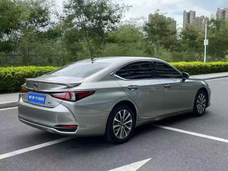 东莞24年雷克萨斯ES8