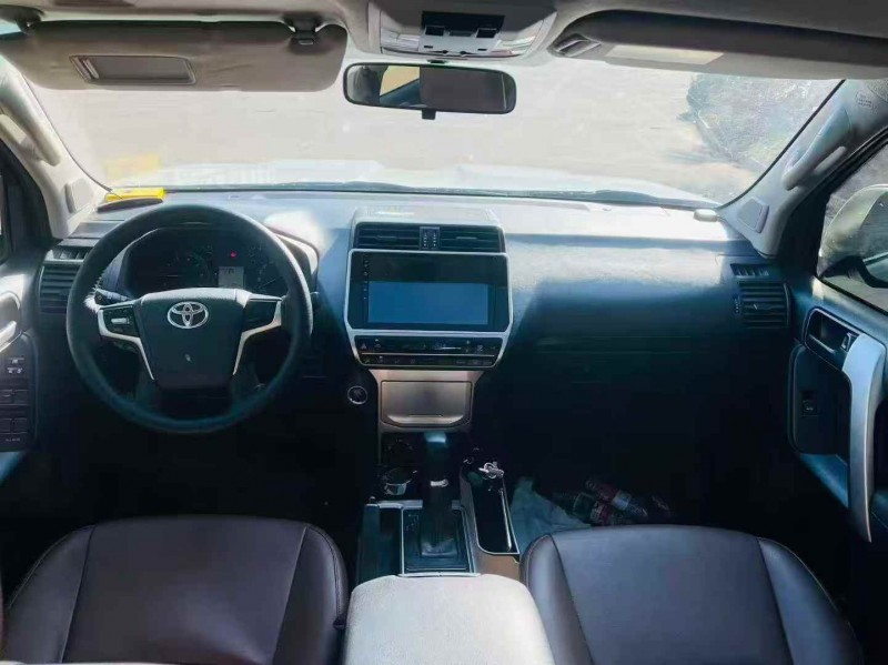 东营20年丰田普拉多5