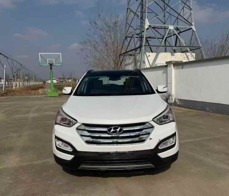 苏州15年现代新胜达1