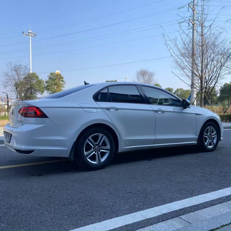 常德21年大众凌渡8