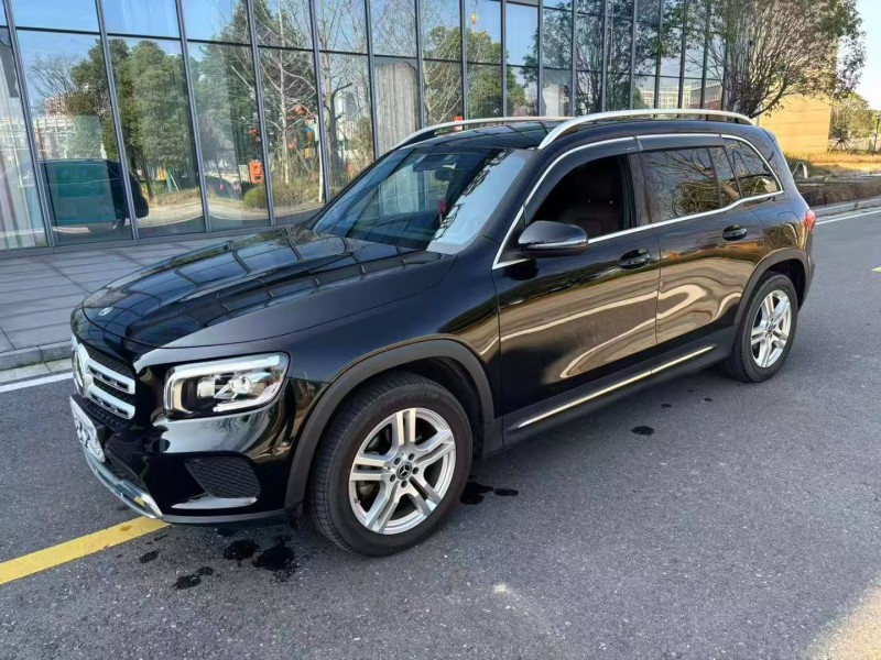 常德22年奔驰GLB2