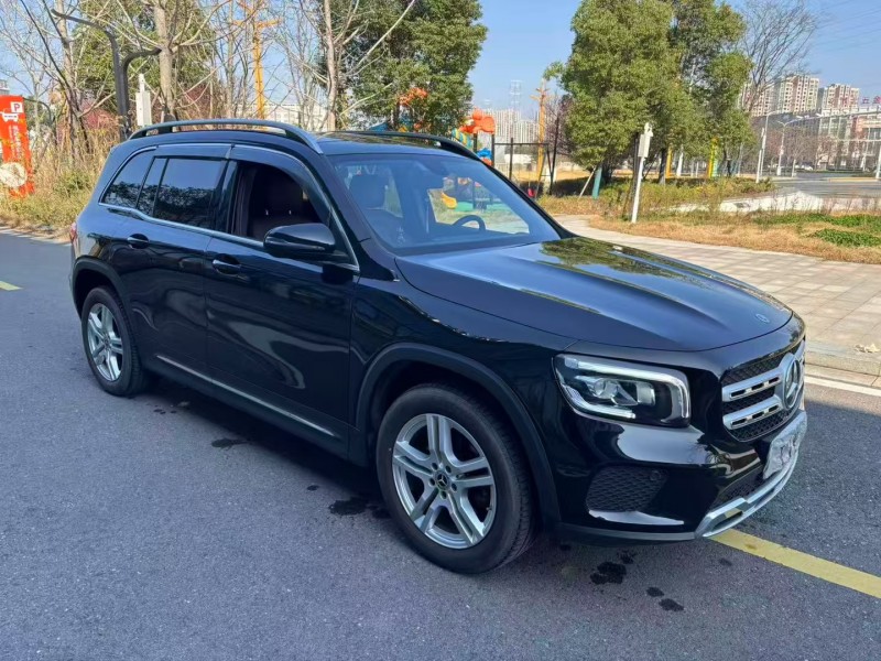 常德22年奔驰GLB4
