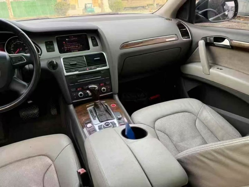 聊城10年奥迪Q75