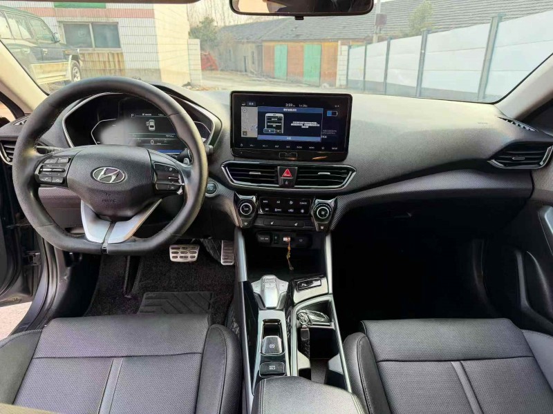 东营21年现代菲斯塔6