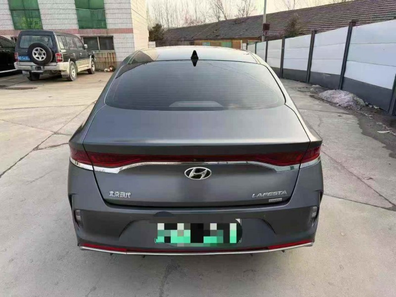 东营21年现代菲斯塔9