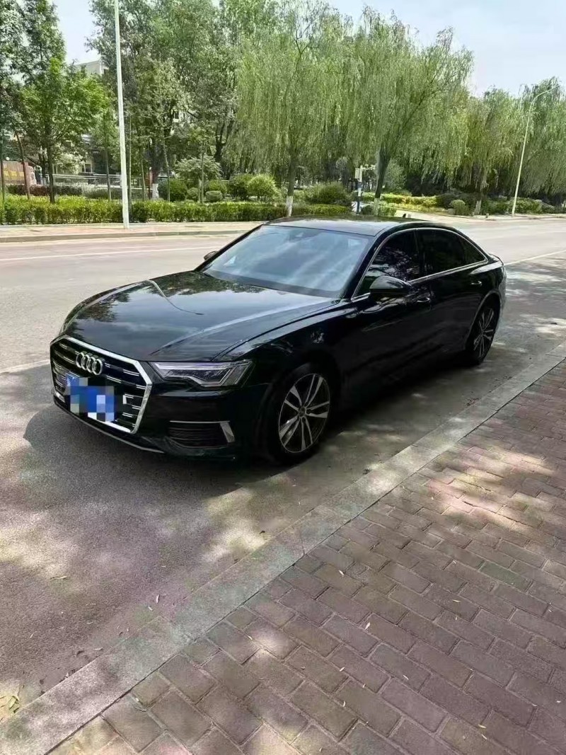 青岛19年奥迪A6L2