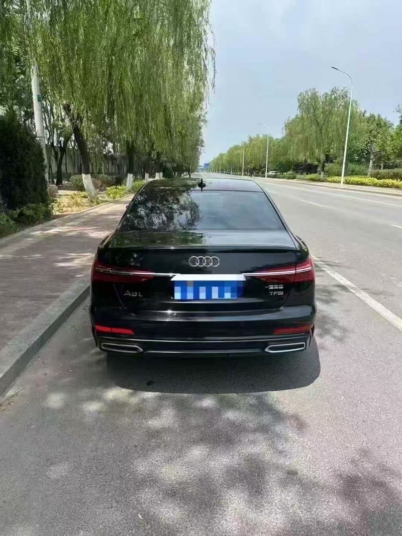 青岛19年奥迪A6L8