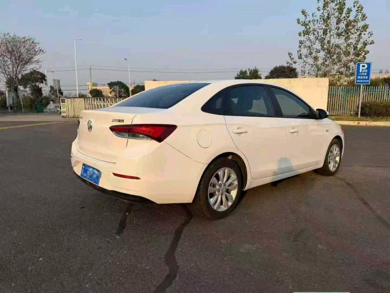 盐城21年别克英朗6