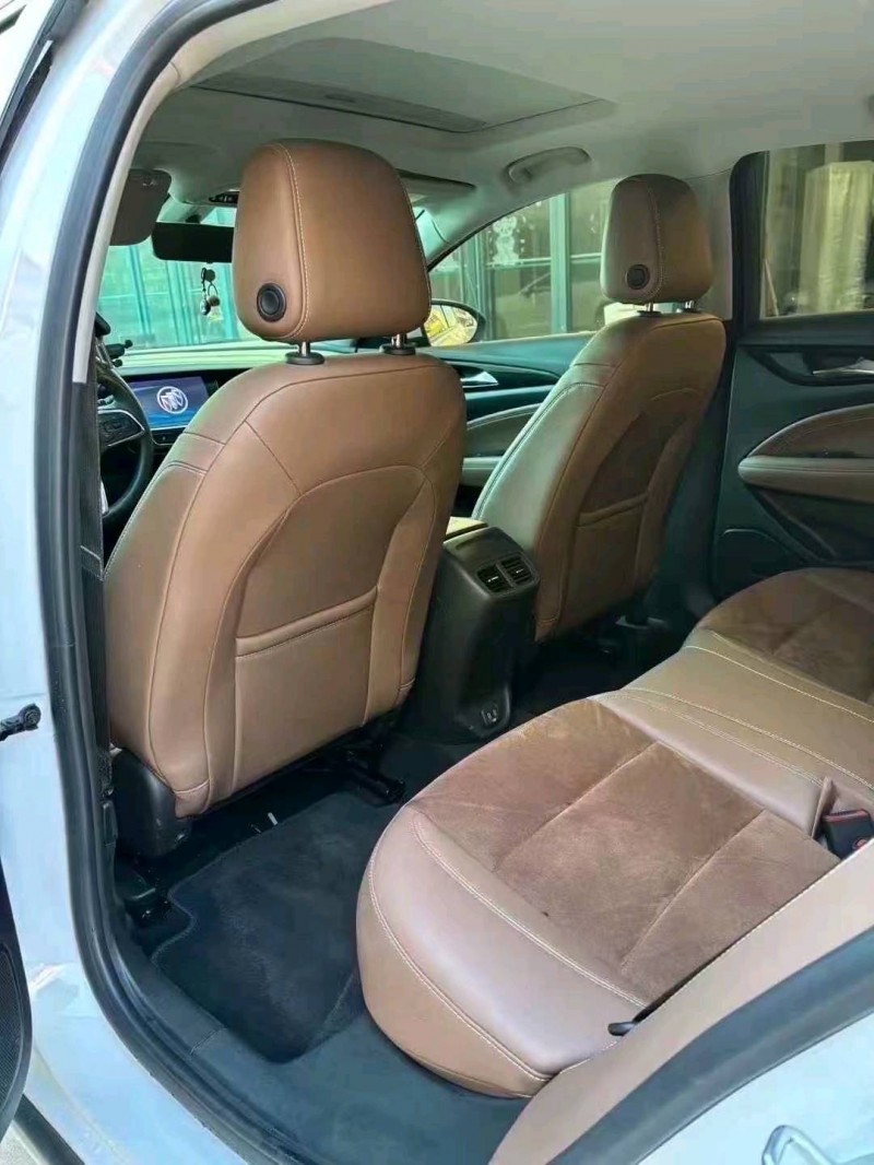 青岛22年别克君威6