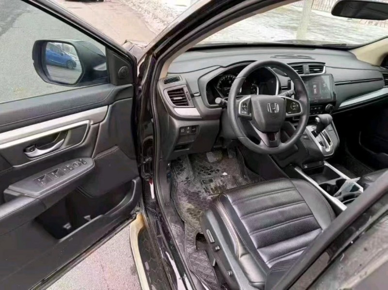 襄阳22年本田CRV5