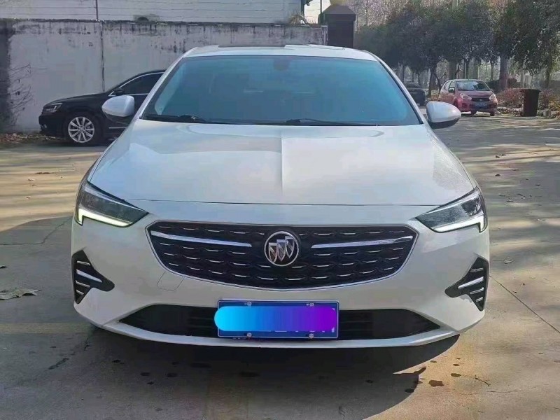 菏泽21年别克君威1