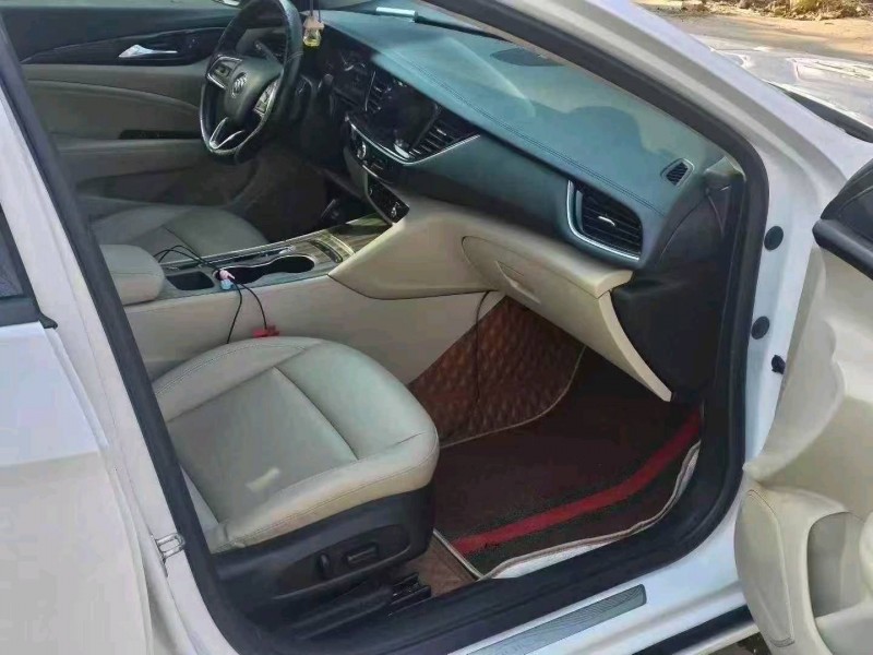 菏泽21年别克君威4