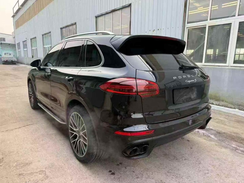 淄博17年保时捷卡宴7