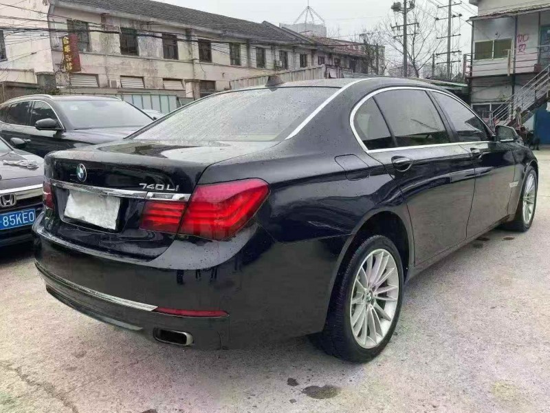 邵阳14年宝马7系5
