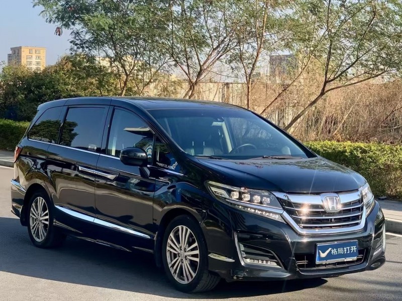 东莞17年本田艾力绅2