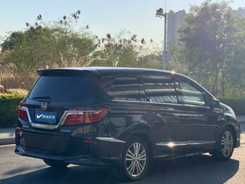 东莞17年本田艾力绅7