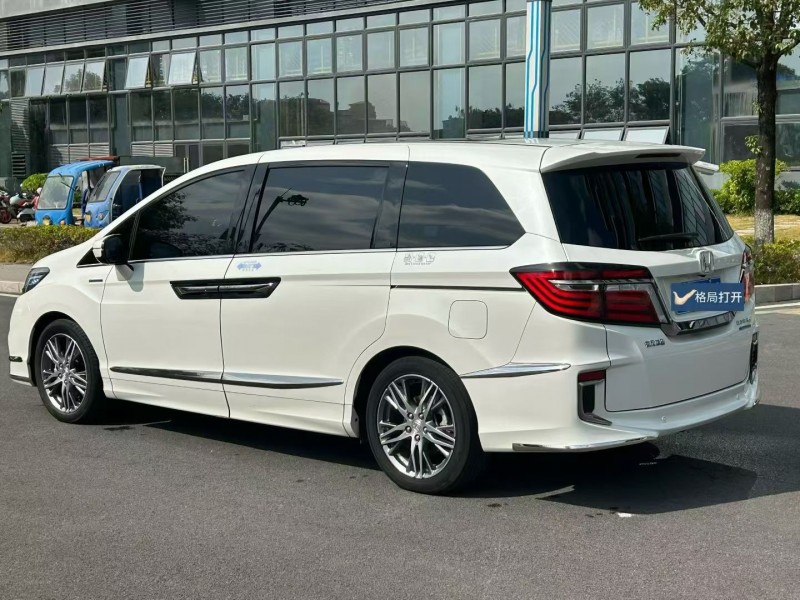 东莞20年本田艾力绅7