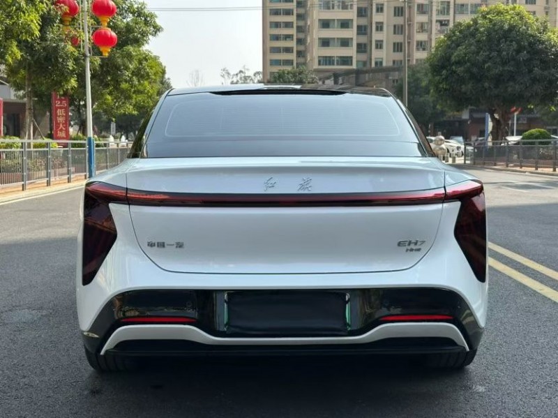 东莞25年红旗EH78