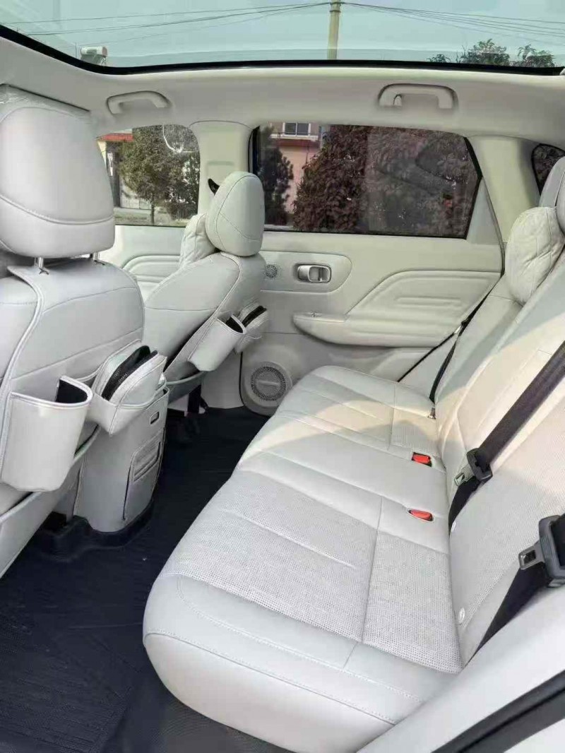 枣庄25年零跑汽车B105