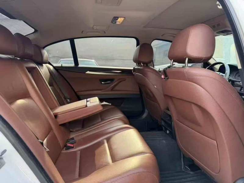 淄博16年宝马5系4