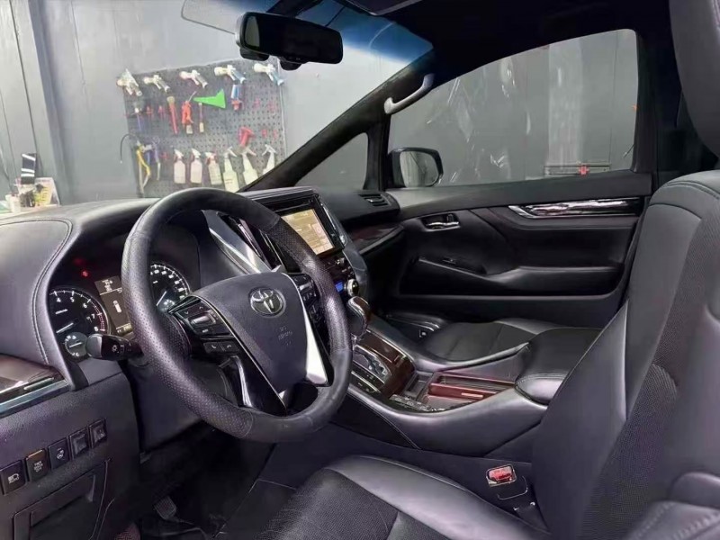 淄博17年丰田埃尔法5