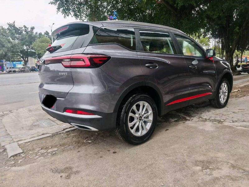 桂林25年奇瑞瑞虎8