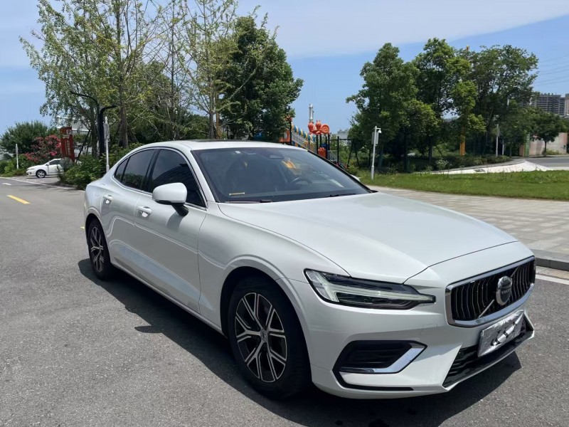 常德23年沃尔沃S60L3