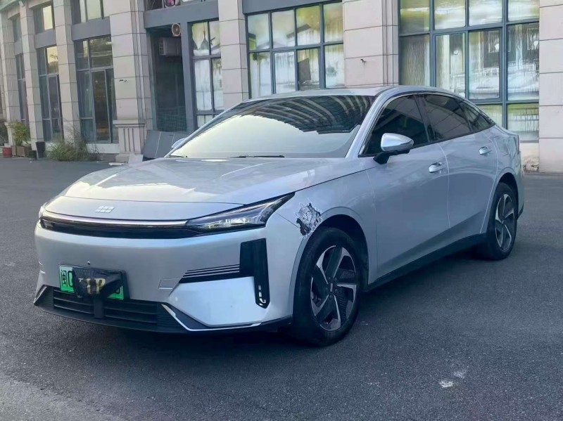 漳州25年吉利银河3